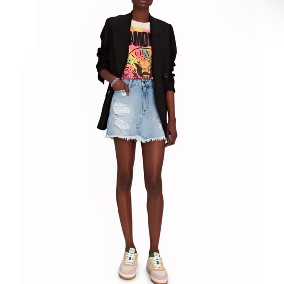 NEW SER.O.YA REVOLVE DISTRESSED DENIM MINI SKIRT - Picture 9 of 10